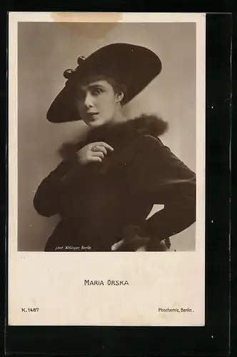 AK Schauspielerin Maria Orska in schwarzer Kleidung