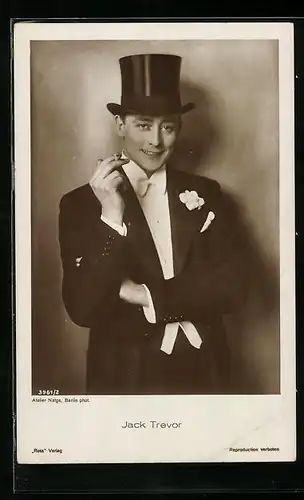 AK Schauspieler Jack Trevor mit Zigarette und Zylinderhut