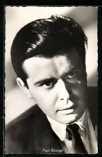 AK Schauspieler Paul Bösiger in schwarzweiss fotografiert