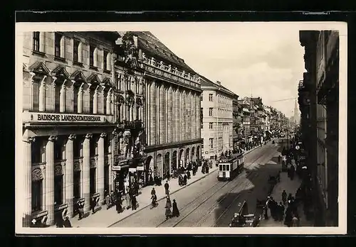 AK Karlsruhe, Strassenbahn in der Kaiserstrasse