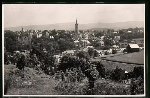 Fotografie Brück & Sohn Meissen, Ansicht Eibenstock i. Erzg., Blick auf die Stadt mit Rathaus und Kirche