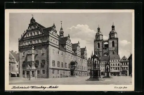 AK Lutherstadt Wittenberg, Markt mit Denkmal