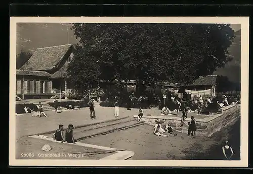 AK Weggis, Strandbad mit Besuchern