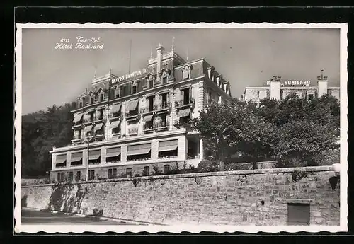 AK Territet, Hôtel Bonivard mit Strassenpartie