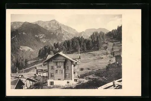 AK Tschiertschen, Hotel-Pension Erika mit Weisshorn und Carmenna Pass
