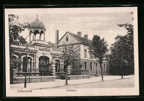 AK Halberstadt, Eingang in den Stadtpark