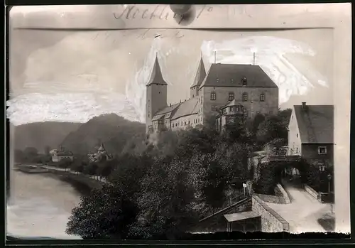 Fotografie Brück & Sohn Meissen, Ansicht Rochlitz, Partie am Schloss mit original Fotografenretusche auf der Fotografie