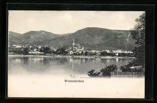 AK Weissenkirchen, Stadtpanorama mit Blick zur Kirche