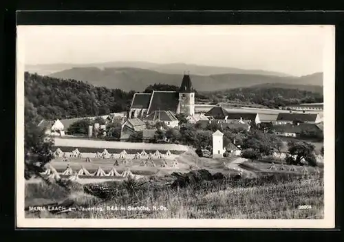 AK Maria Laach, Blick auf die Kirche im Ort