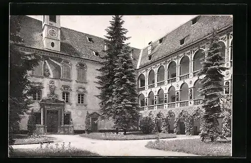 AK Bressanone, Cortile del Palazzo Vescovile