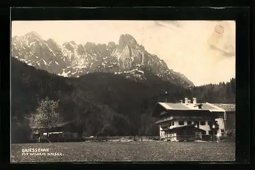 AK Kirchdorf, Haus Griesenau mit Blick auf den Wilden Kaiser