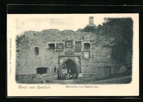 AK Querfurt, Schlosstor von Thaldorf aus