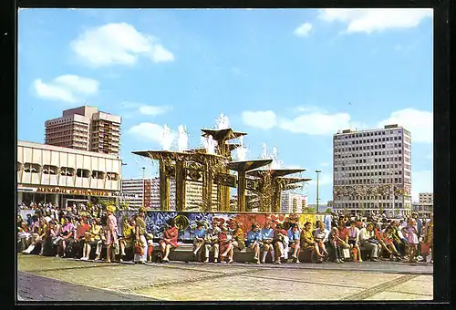 AK Berlin, Alexanderplatz mit Alexgrill Cafeteria und Brunnen