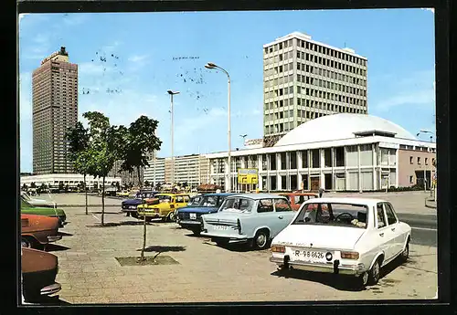 AK Berlin, Alexanderplatz mit Parkplatz