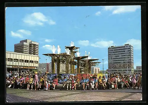 AK Berlin, Alexanderplatz mit Alegrill Cafeteria und Brunnen