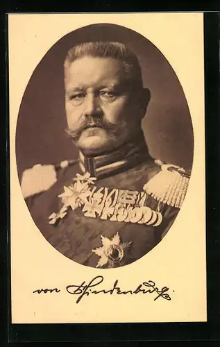 AK Paul von Hindenburg als General in Uniform mit Orden