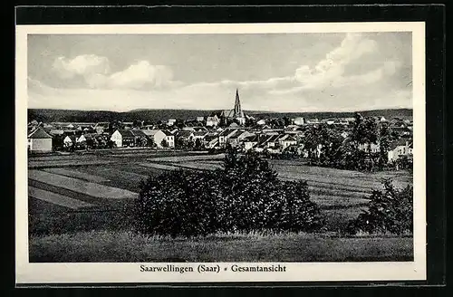 AK Saarwellingen /Saar, Gesamtansicht mit Kirche