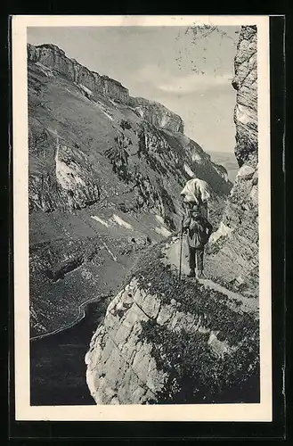AK Schwende, Bergsteiger am Säntisweg am Strich und Seealpsee