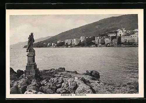 AK Abbazia, Ortsansicht mit Madonna