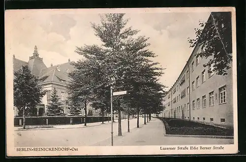 AK Berlin-Reinickendorf, Luzerner Strasse, Ecke Berner Strasse