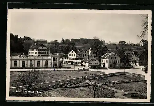 AK Hauptwil Thg., Blick auf die Häuser und Parkanlage
