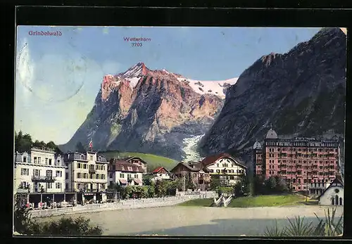 AK Grindelwald, Ortsansicht mit Wetterhorn im Hintergrund