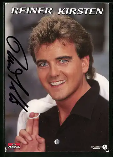 AK Musiker Reiner Kirsten im schwarzen Hemd mit sympathischem Lächeln