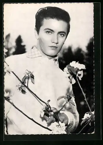AK Musiker Rex Gildo in schwarzweiss fotografiert