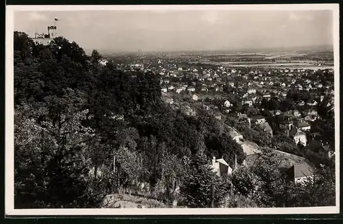 Fotografie Brück & Sohn Meissen, Ansicht Radebeul-Kötzschenbroda, Blick auf den Ortsteil mit der Friedensburg