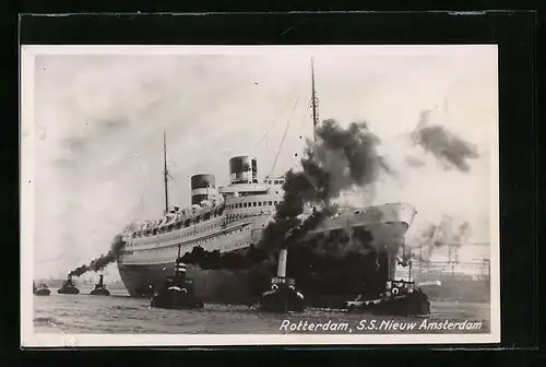 AK Rotterdam, Passagierschiff SS Nieuw Amsterdam bei der Hafenausfahrt