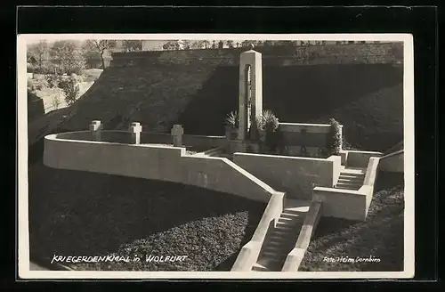 AK Wolfurt, Kriegerdenkmal aus der Vogelschau gesehen