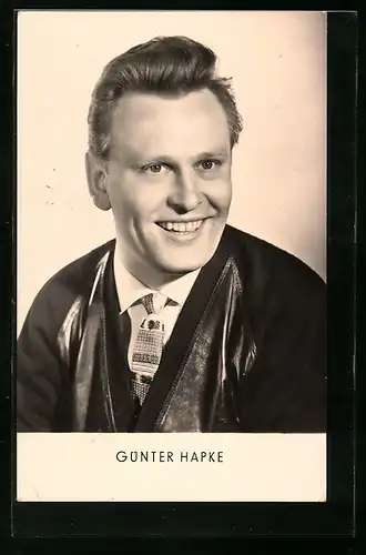 AK Musiker Günter Hapke in schwarzweiss fotografeirt