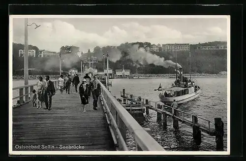 AK Sellin, Besucher auf der Seebrücke