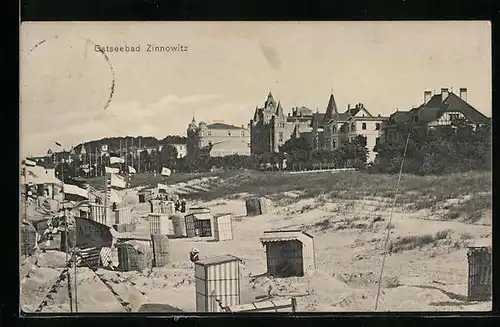 AK Zinnowitz /Ostsee, Strandpartie mit Blick auf den Ort