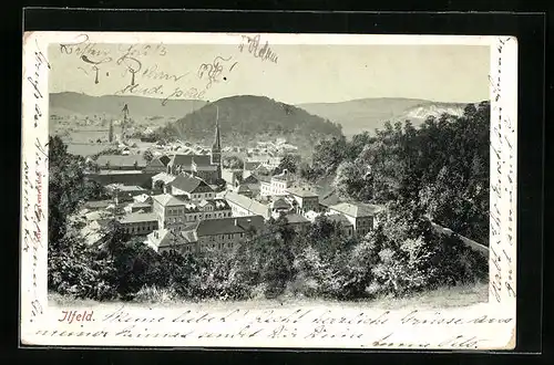 AK Ilfeld, Stadt mit Berglandschaft im Hintergrund