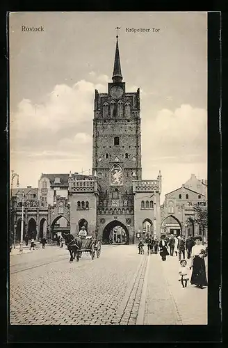 AK Rostock, Pferdekutsche am Kröpeliner Tor