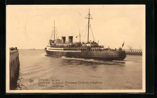 AK Ostend, Passagierschiff Princesse Charlotte-Joséphine bei der Hafenausfahrt