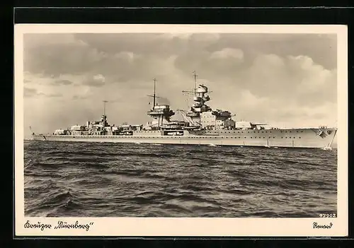 AK Kreuzer Nürnberg der Kriegsmarine auf hoher See