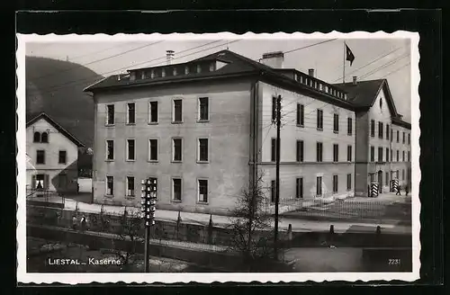 AK Liestal, Kaserne mit Strassenpartie