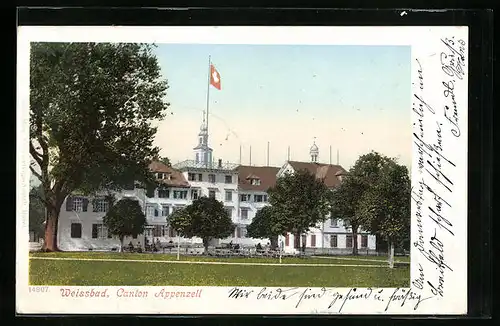 AK Weissbad, Park und Gebäude mit Fahne