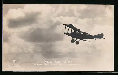 Foto-AK Sanke Nr. 1029: Deutsche Flieger-Aufnahme, Flugzeug