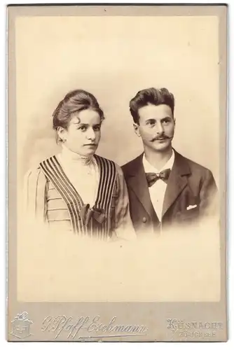 Fotografie G. Pfaff-Eschmann, Küsnacht a. Zürichsee, Junges Paar in modischer Kleidung