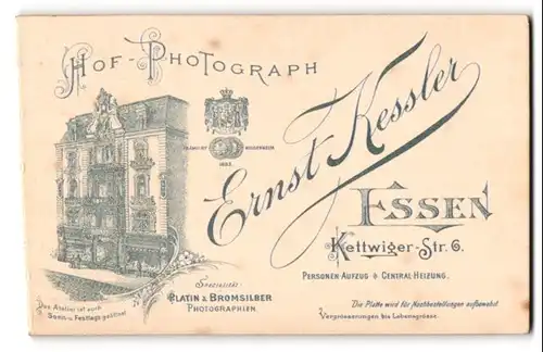 Fotografie Ernst Kessler, Essen, Kettwiger-Str. 6, die Front des Foto Ateliers udn Königliches Wappen