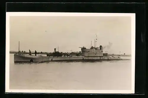 AK Britisches U-Boot L71 auf Backbord