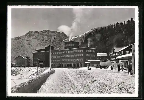 AK Arosa, Post- und Sporthotel im Schnee