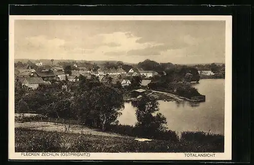 AK Flecken Zechlin /Priegnitz, Totalansicht mit Gewässer