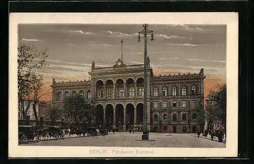 AK Berlin, Potsdamer Bahnhof mit Strasse