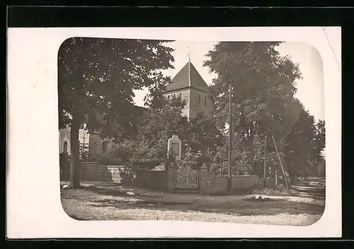 AK Weesow, Kirche und Friedhof