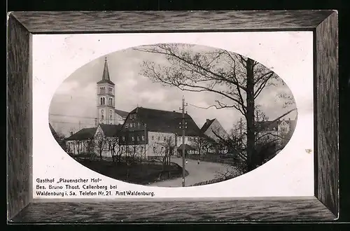 Passepartout-AK Waldenburg /Sa., Gasthof Plauenscher Hof mit Strasse und Kirche