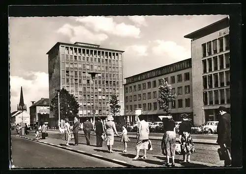 AK Kassel, Scheidemannplatz mit E. A. M.-Hochhaus
